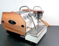 La Marzocco portafilter - walnut (light)