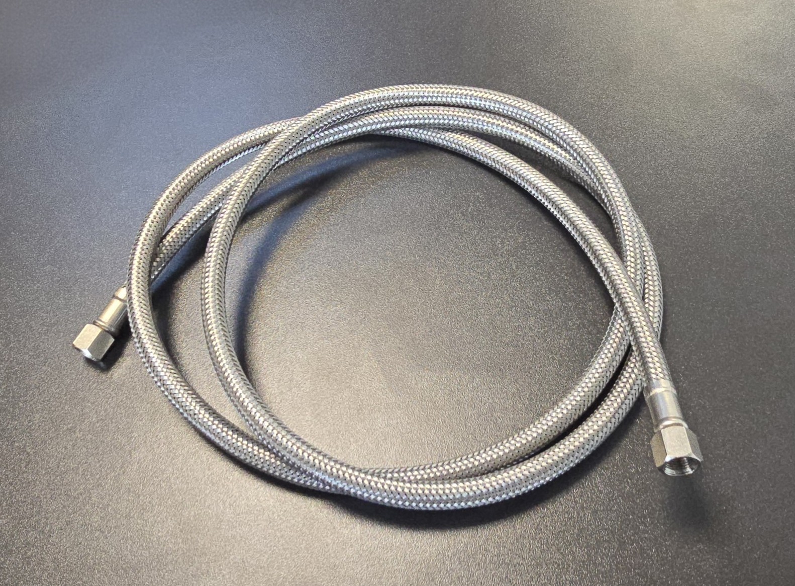 Panzerschlauch 1/8 W, 1.6 Meter für Rocket Festwasseranschluss